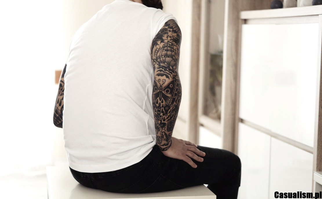 Tatuaż rękaw, rękawy męskie, tatuaże rękawy. Tatuaże na rękach, tatuaż na łokciu, tatuaż na łokciach. Męski tatuaż, tatuaż, tatuaż na ramionach