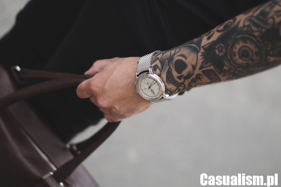 Tatuaże męskie, męskie rękawy, tatuaż rękaw męski, tatuaż rękaw, zegarek na bransolecie, zegarek z bransoletą.